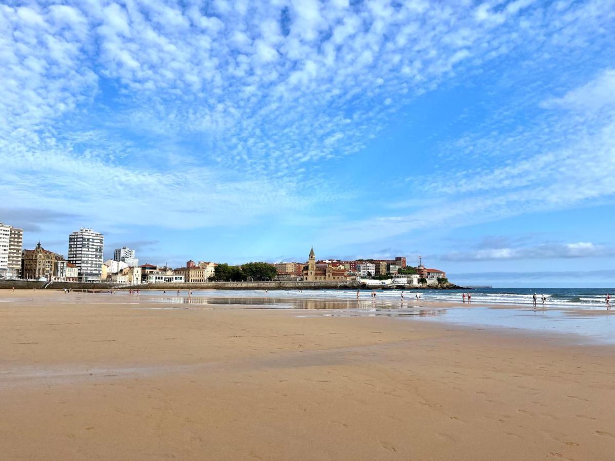 Atico Primera Linea Playa De San Lorenzo Gijón Exteriér fotografie